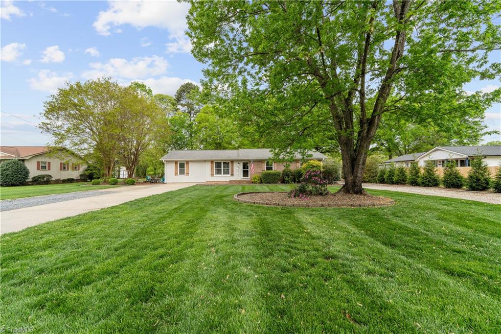 5211 Driftwood Drive, Davidson, North Carolina image 45
