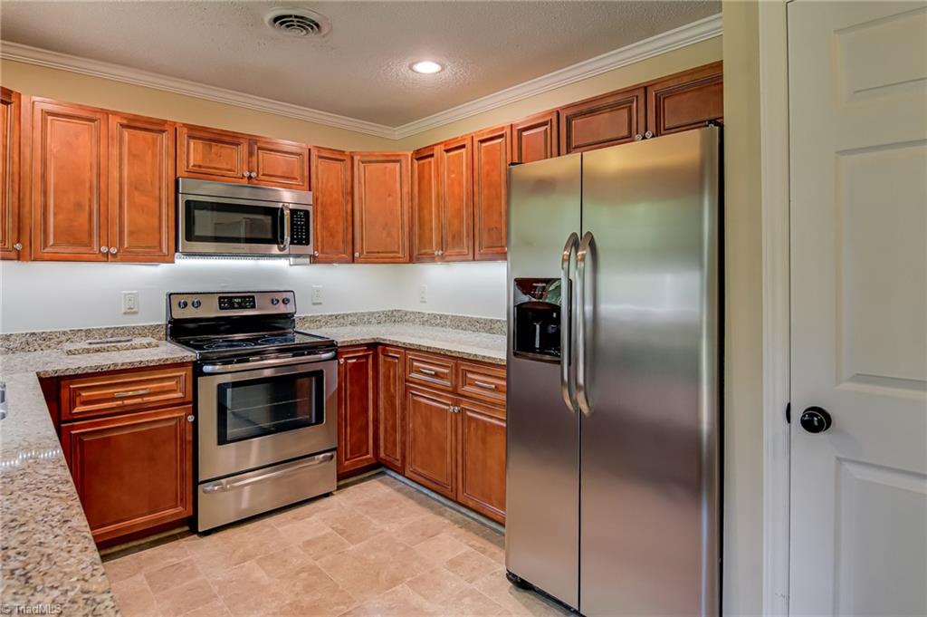 3255 Wide Country Road, Pfafftown, North Carolina image 11