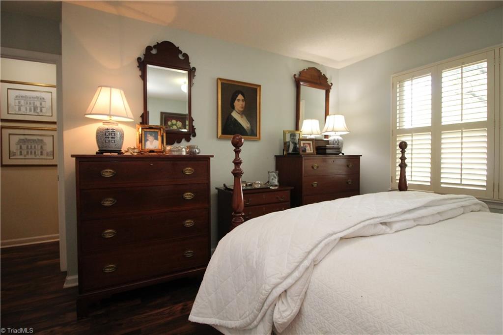 21 Park Village Lane #E, Greensboro, North Carolina image 28