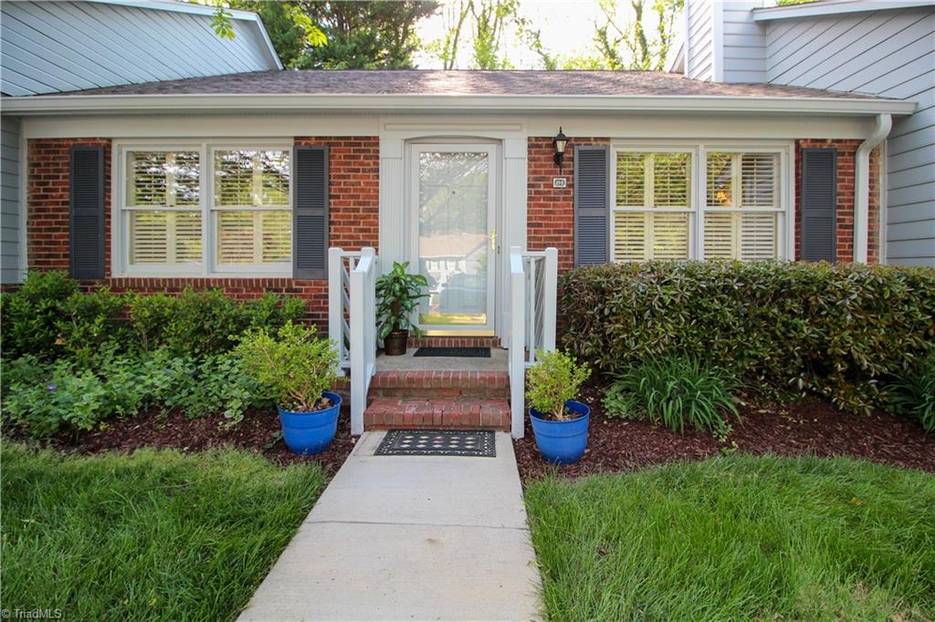 21 Park Village Lane #E, Greensboro, North Carolina image 1