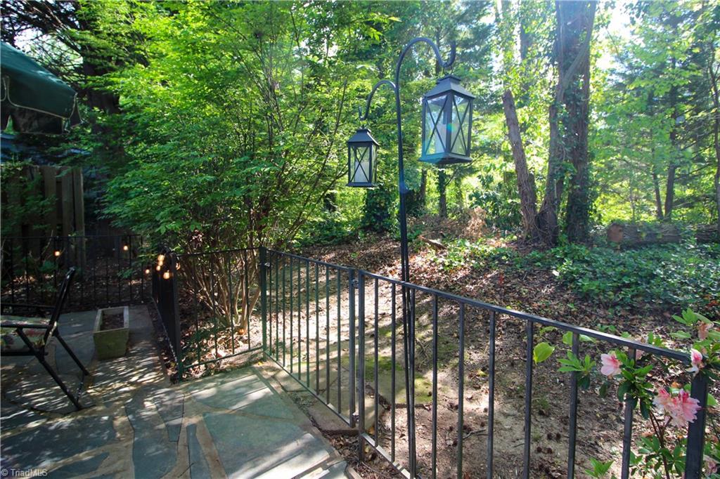 21 Park Village Lane #E, Greensboro, North Carolina image 35