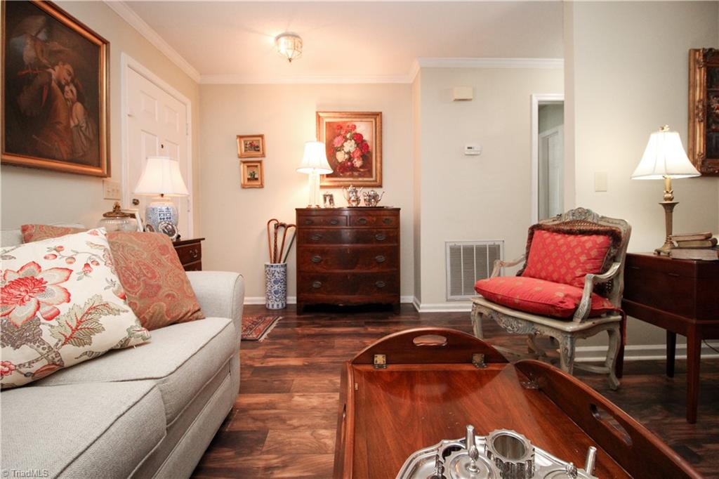 21 Park Village Lane #E, Greensboro, North Carolina image 6