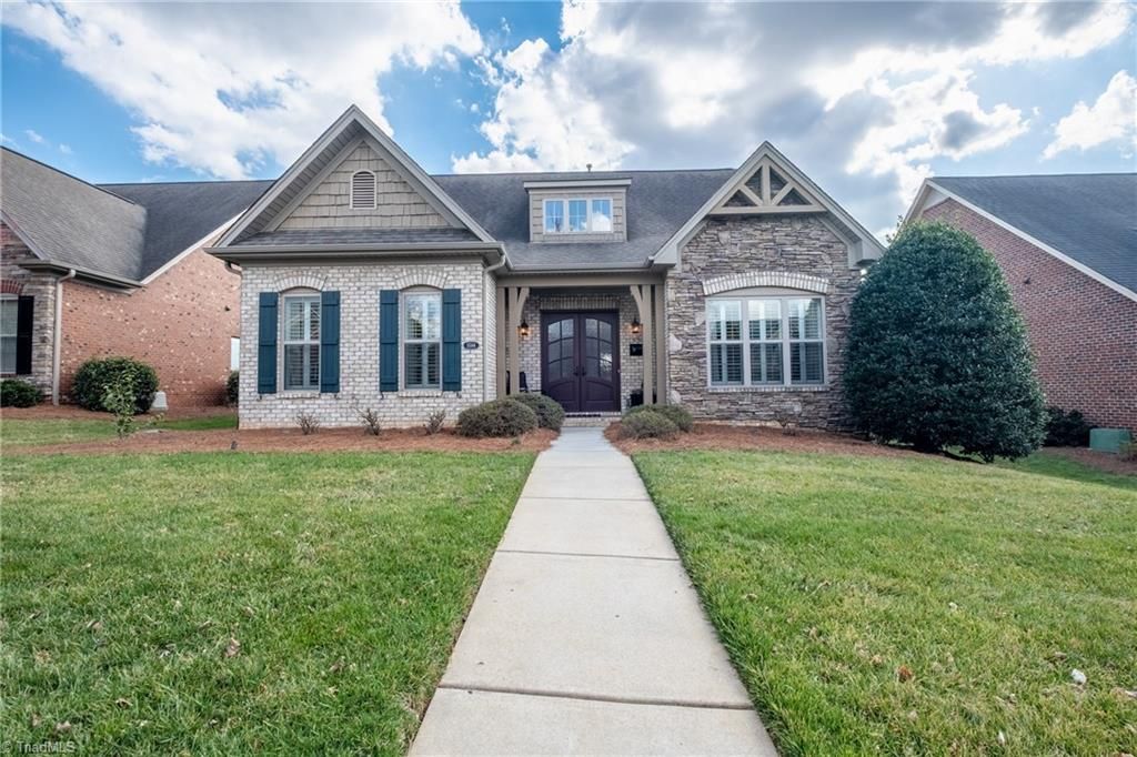 Photo of 5584 Foxgate Circle, Winston-Salem, NC 27106 (MLS # 1212874)
