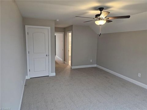 A home in Clemmons