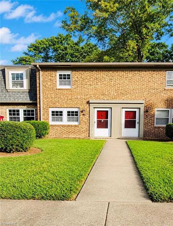 1929 Vantage Point Place Unit J, Greensboro, NC, 27407