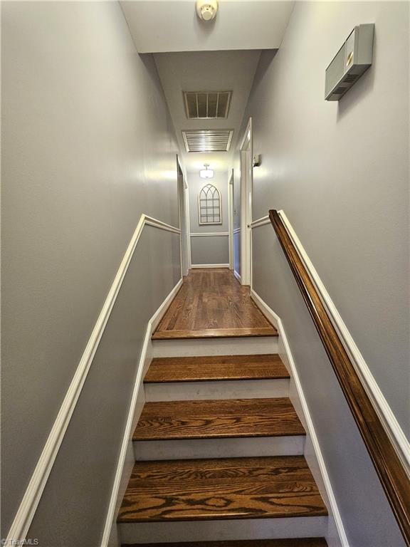 831 Sunset Drive, Pilot Mountain, North Carolina image 17