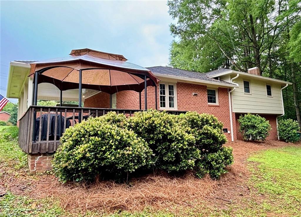 831 Sunset Drive, Pilot Mountain, North Carolina image 4