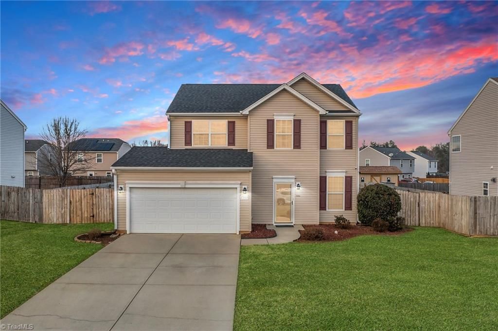 Photo of 2503 Macdougall Drive, Burlington, NC 27217 (MLS # 1206913)