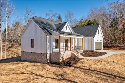 A home in Yadkinville