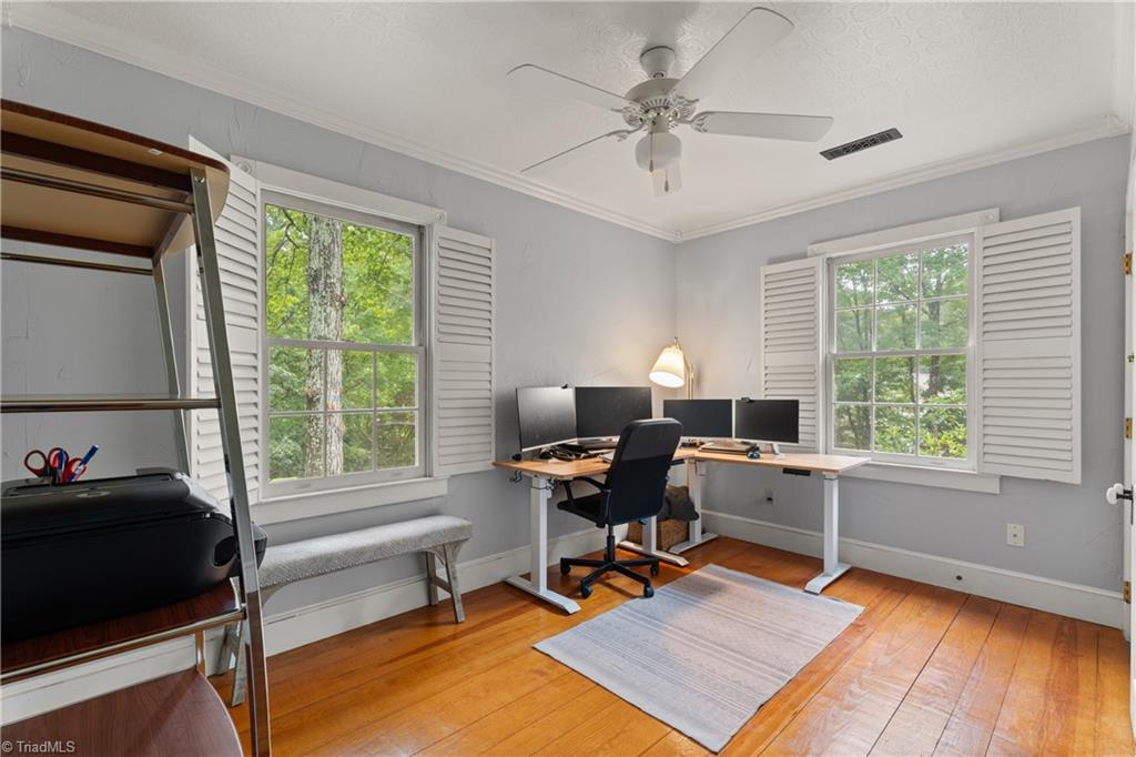 Winston-Salem, North Carolina 27107, United States, 3 Bedrooms Bedrooms, ,2 BathroomsBathrooms,Residential,Pending,191548