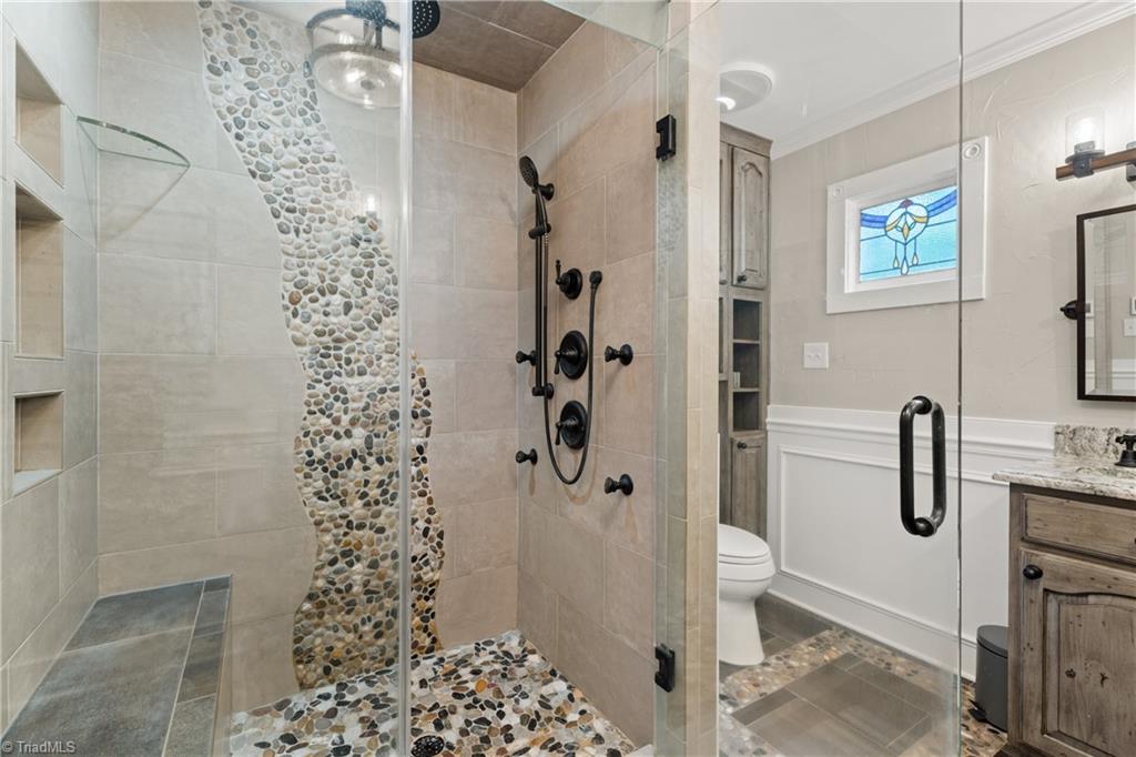 Winston-Salem, North Carolina 27107, United States, 3 Bedrooms Bedrooms, ,2 BathroomsBathrooms,Residential,Pending,191548