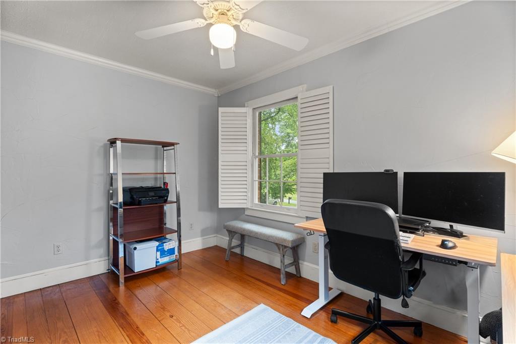 Winston-Salem, North Carolina 27107, United States, 3 Bedrooms Bedrooms, ,2 BathroomsBathrooms,Residential,Pending,191548