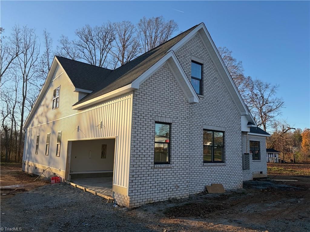 Photo of 366 Lenalan Drive, Lexington, NC 27295 (MLS # 1203001)