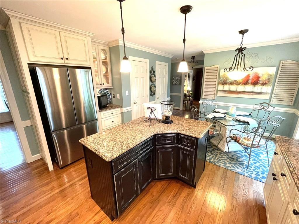 4507 Oakmoor Drive, Greensboro, North Carolina image 13