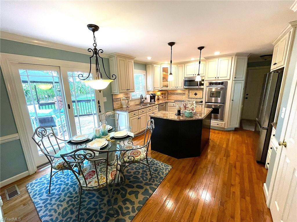 4507 Oakmoor Drive, Greensboro, North Carolina image 16