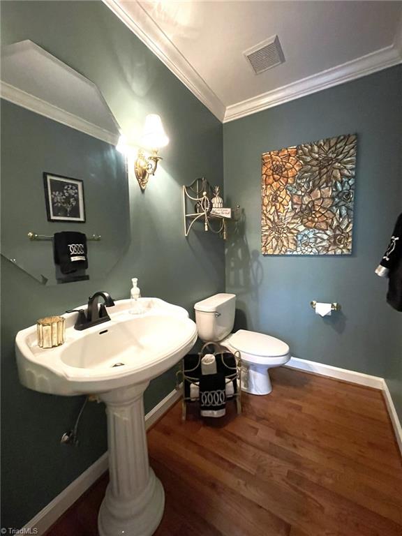 4507 Oakmoor Drive, Greensboro, North Carolina image 10