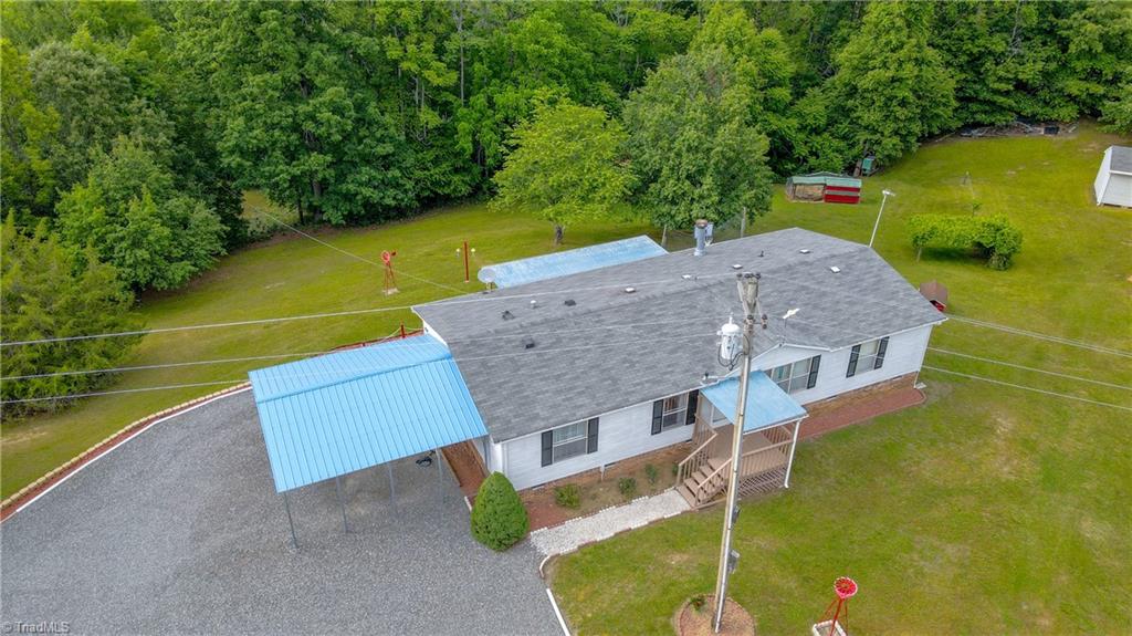 1747 Lynchburg Road, Westfield, North Carolina image 4