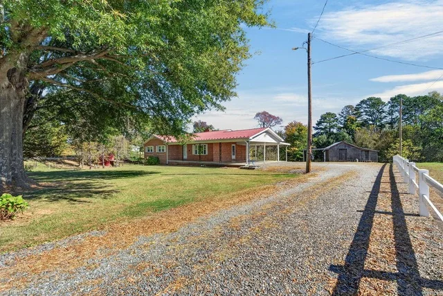 1200 Mcbride Road, photo 3 of 50