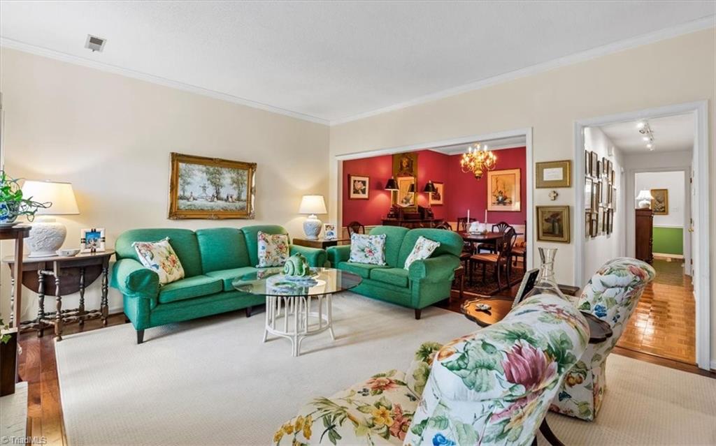 10 Fountain Manor Drive #B, Greensboro, North Carolina image 7