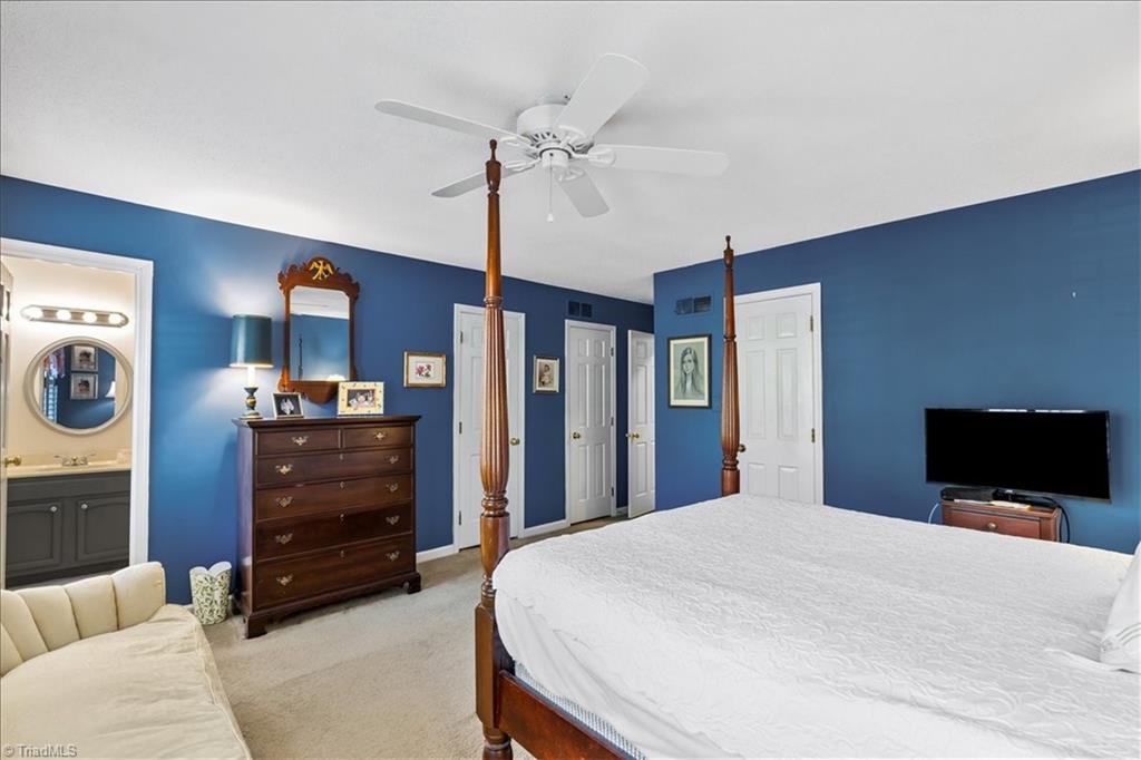 10 Fountain Manor Drive #B, Greensboro, North Carolina image 19