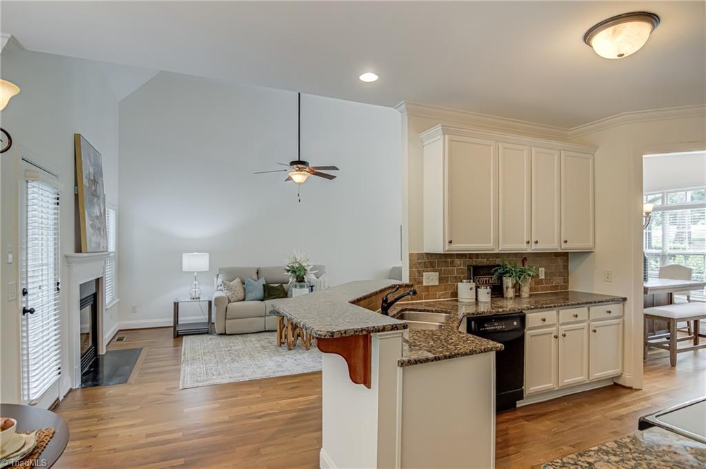 3001 Walbrook Terrace, Browns Summit, North Carolina image 17