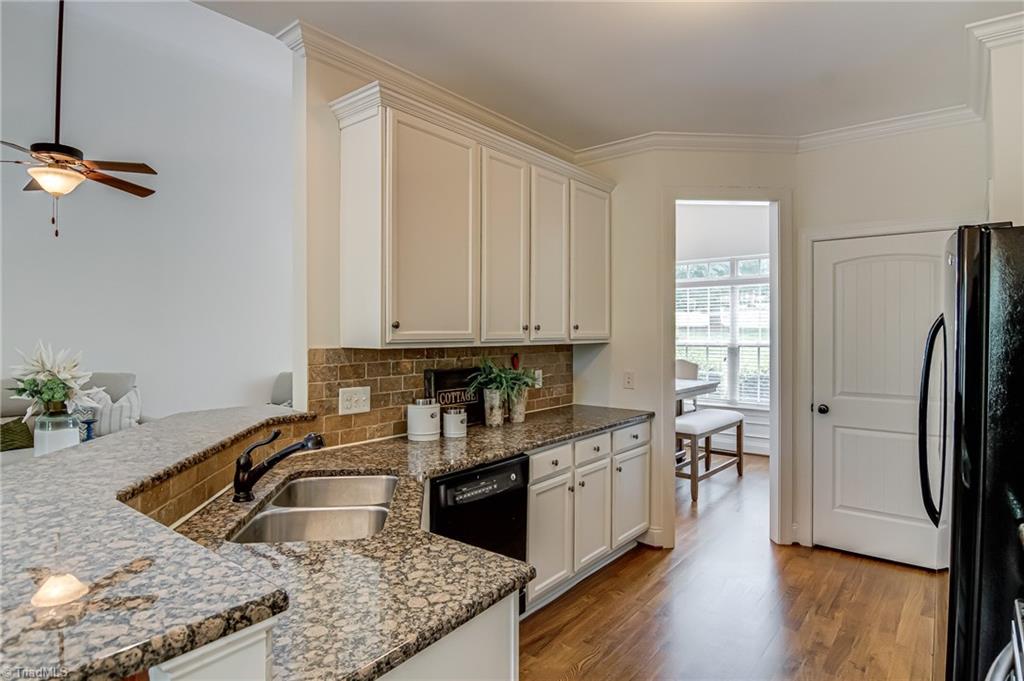 3001 Walbrook Terrace, Browns Summit, North Carolina image 18
