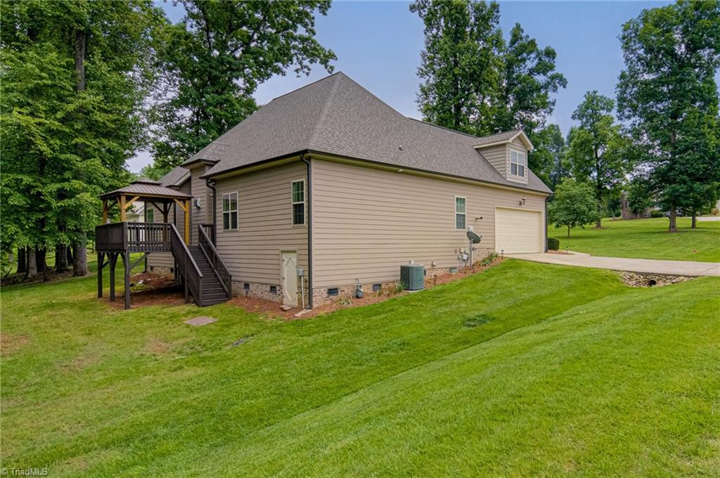 3001 Walbrook Terrace, Browns Summit, North Carolina image 31