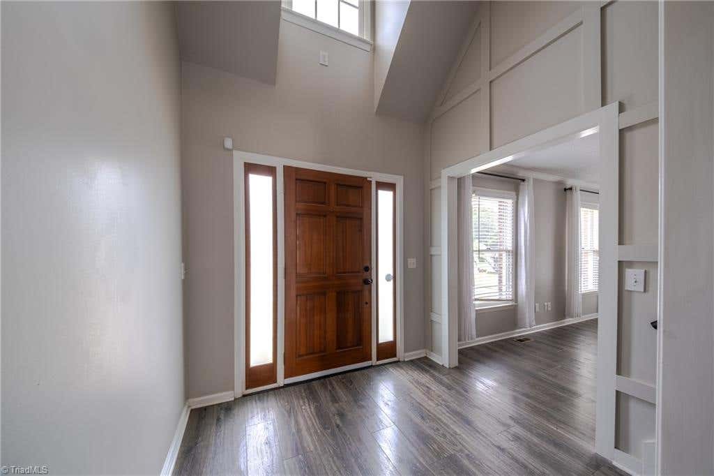 Photo of 308 Ridgeland Drive, High Point, NC 27262 (MLS # 1229092)