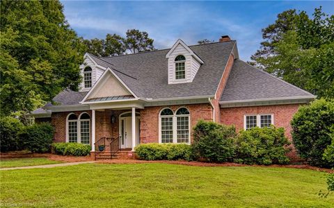 Single Family Residence in Clemmons NC 1531 Carters Grove Road.jpg