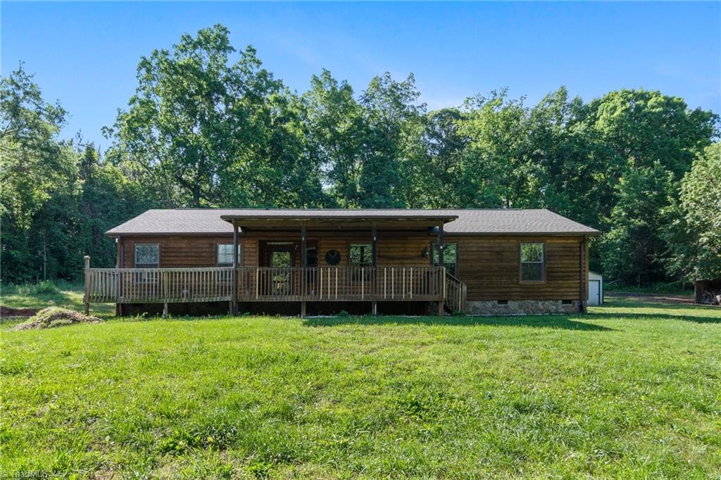 1922 Kings Grant Drive, Newton, North Carolina image 4