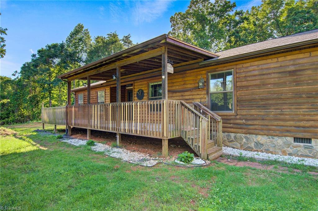 1922 Kings Grant Drive, Newton, North Carolina image 40