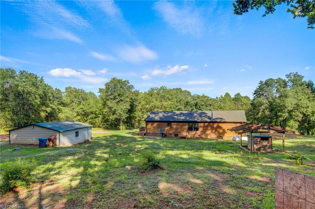 1922 Kings Grant Drive, Newton, North Carolina image 39
