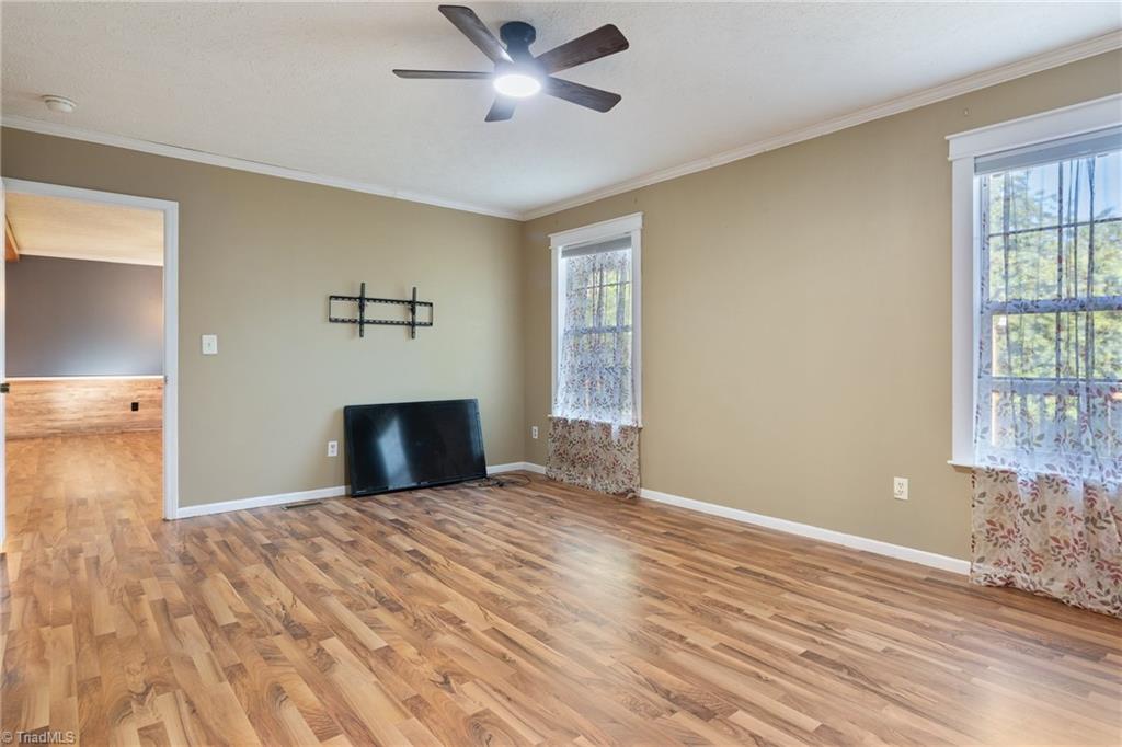 1922 Kings Grant Drive, Newton, North Carolina image 22