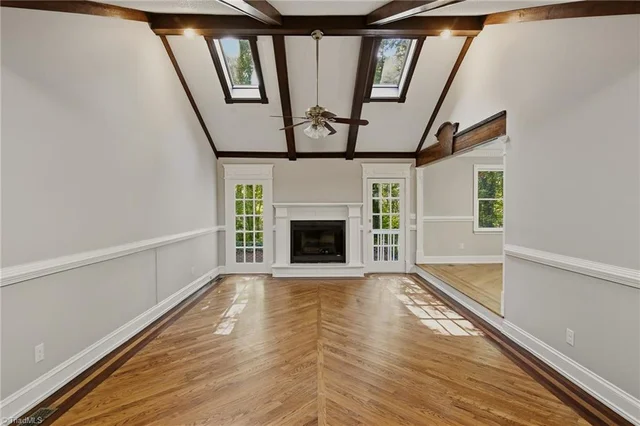 906 Sommerdale Circle, photo 4 of 31
