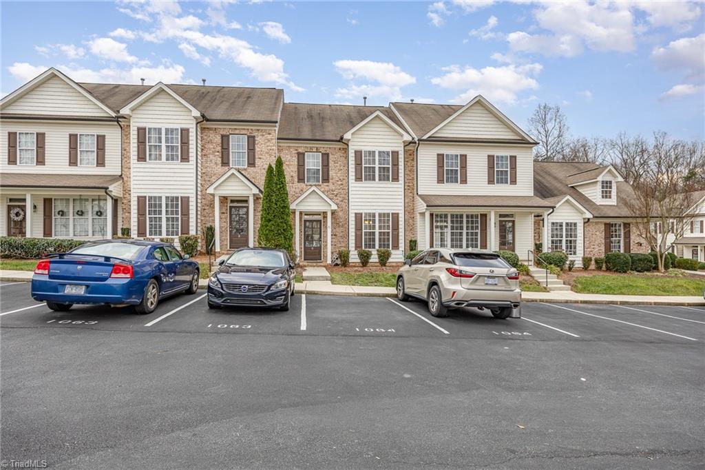 6 Spirea Place, Greensboro, North Carolina image 1