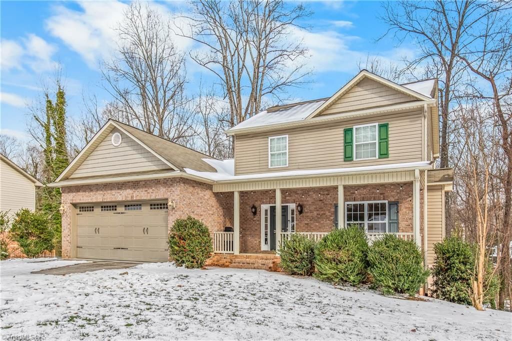 Photo of 3051 Minart Drive, Winston-Salem, NC 27106 (MLS # 1207667)