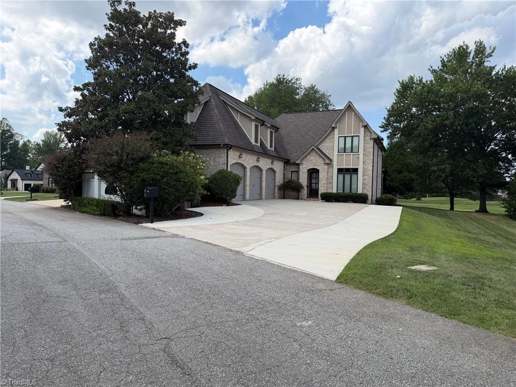 27 Carlson Terrace, Greensboro, NC, 27410