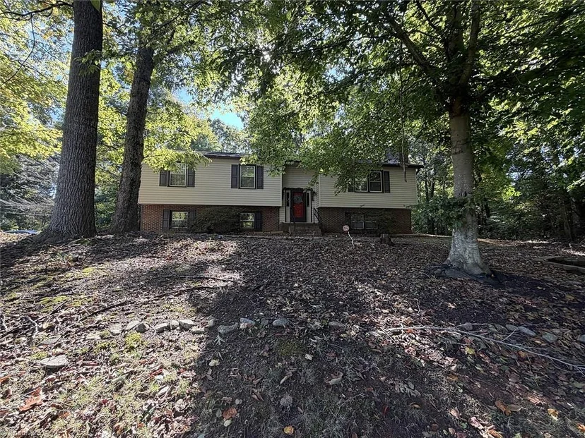 796 Sommerdale Court, photo 1 of 32