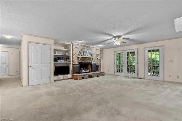 3544 Wood Village Drive, photo 5 of 50