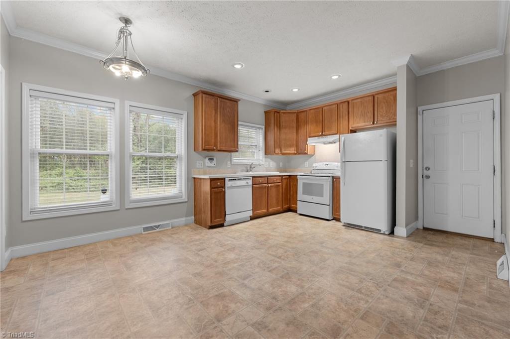 106 Fonville Street, Burlington, North Carolina image 4