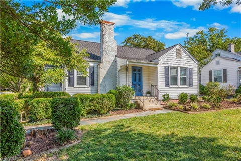 Homes For Sale - 401 Fairview Drive<br/> Lexington, NC 27292