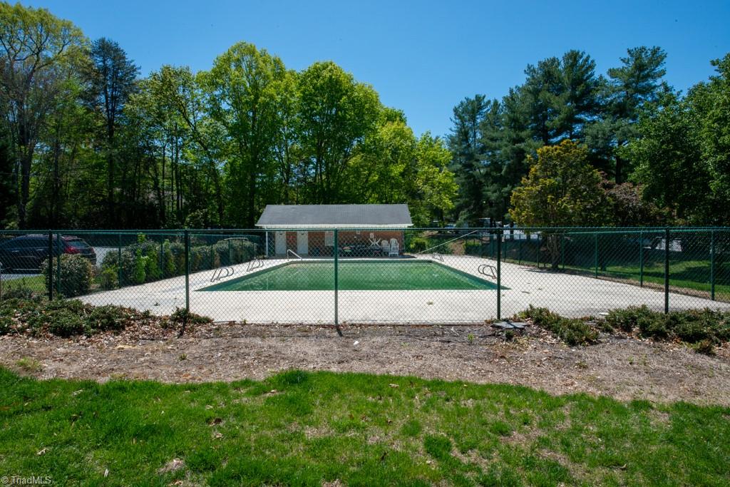 4704 Lawndale Drive #D, Greensboro, North Carolina image 33