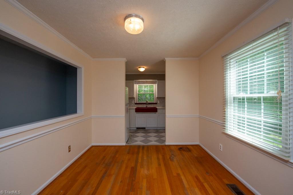 4704 Lawndale Drive #D, Greensboro, North Carolina image 8