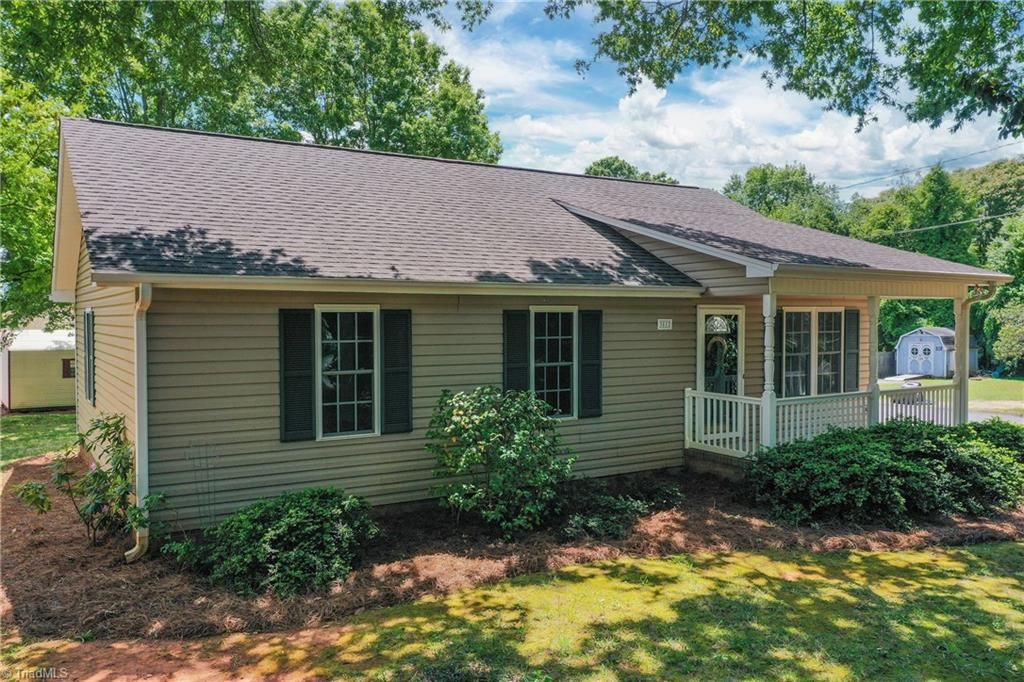 Photo of 3812 Fritz Street, Winston-Salem, NC 27104 (MLS # 1217055)