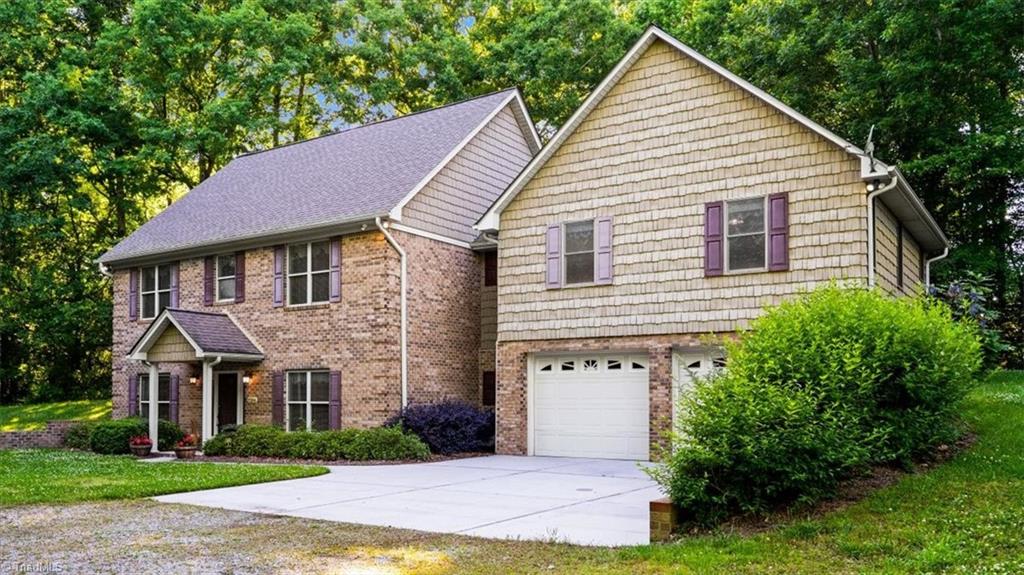 2206 Kivett Drive, Greensboro, North Carolina image 41