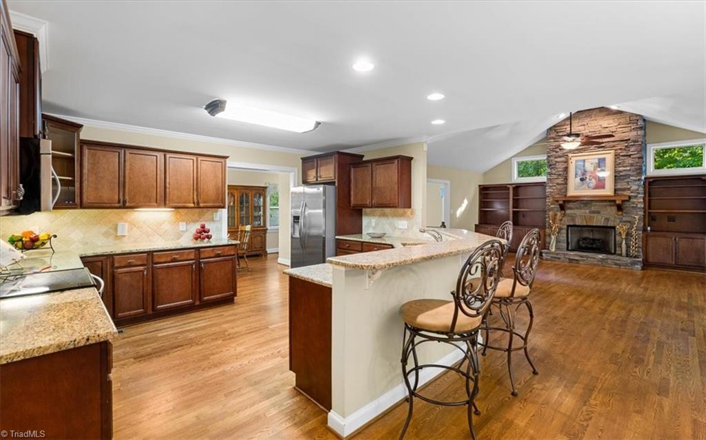 2206 Kivett Drive, Greensboro, North Carolina image 7