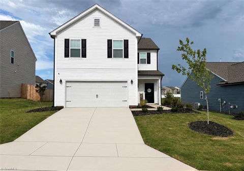 Homes For Sale - 3138 Highlander Point<br/> Greensboro, NC 27405