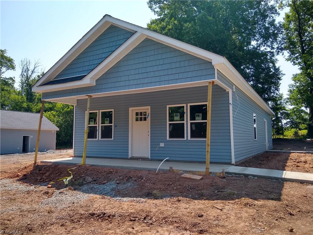 Photo 1 of 6 of 1014 Sharpe Avenue house