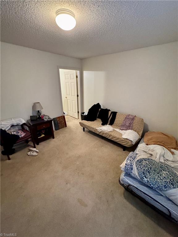 2624 Guyer Street #2D, High Point, North Carolina image 13