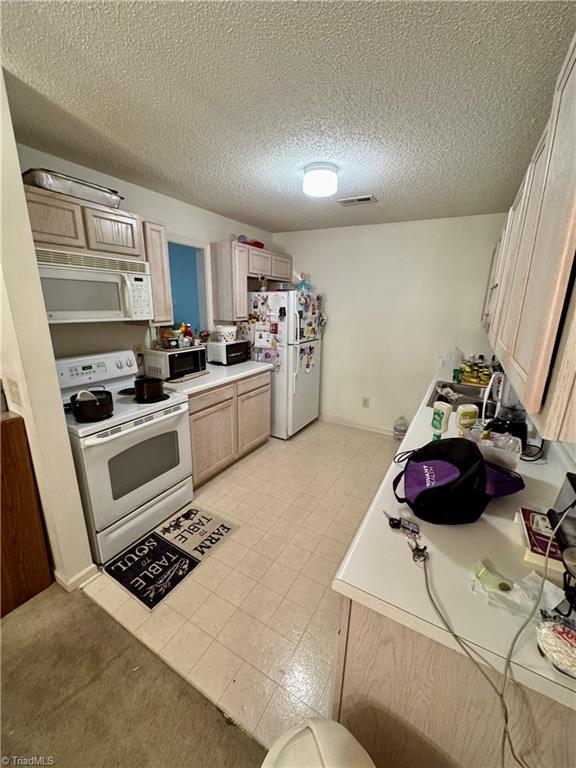 2624 Guyer Street #2D, High Point, North Carolina image 3